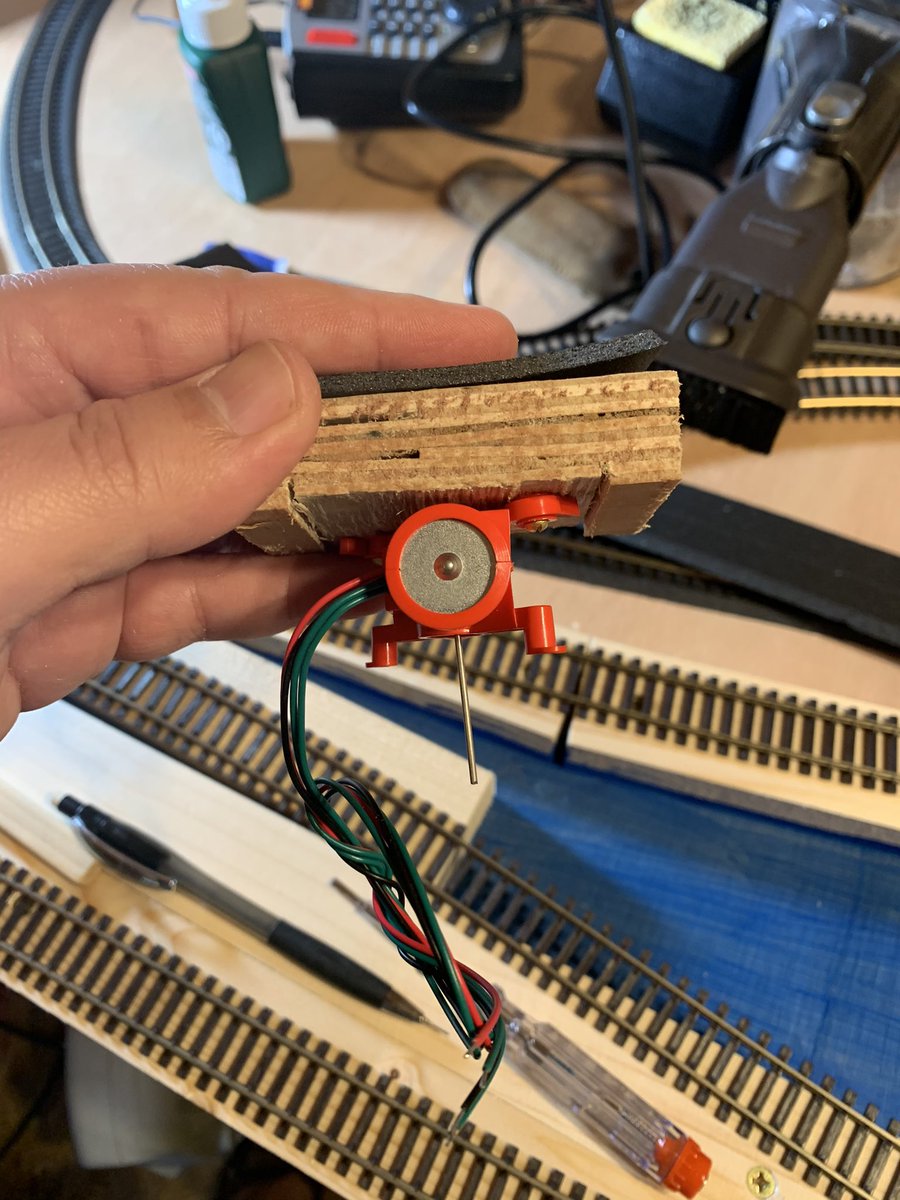 AberHaltJct's tweet photo. Managed to cut my operating pin too short as I hadn’t accounted for the foam! What a tool. Happily managed to shave off a layer of plywood with an screwdriver and a set square! All good in the end :) #pecotwistlock #pl1000 #modellingidiot2021 #modelrailways #pointmotor #tmrguk https://t.co/3SvkKP39Gy