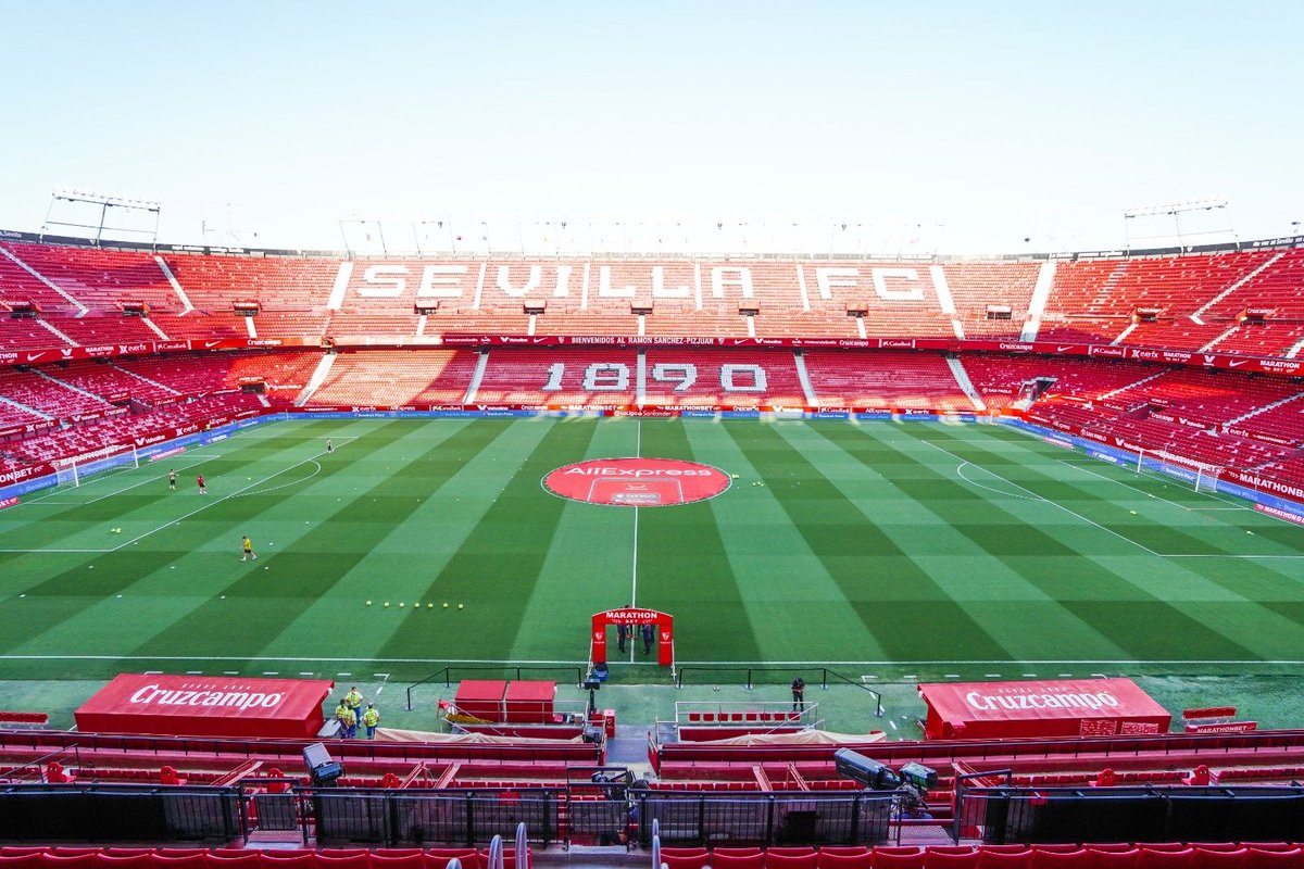 SevillaFC's tweet photo. ���� The 𝗟𝗔𝗦𝗧 Dance 𝟮𝟬𝟮𝟬/𝟮𝟭 ❤️

#WeareSevilla #SevillaFCAlavés https://t.co/m99TOFCRkK