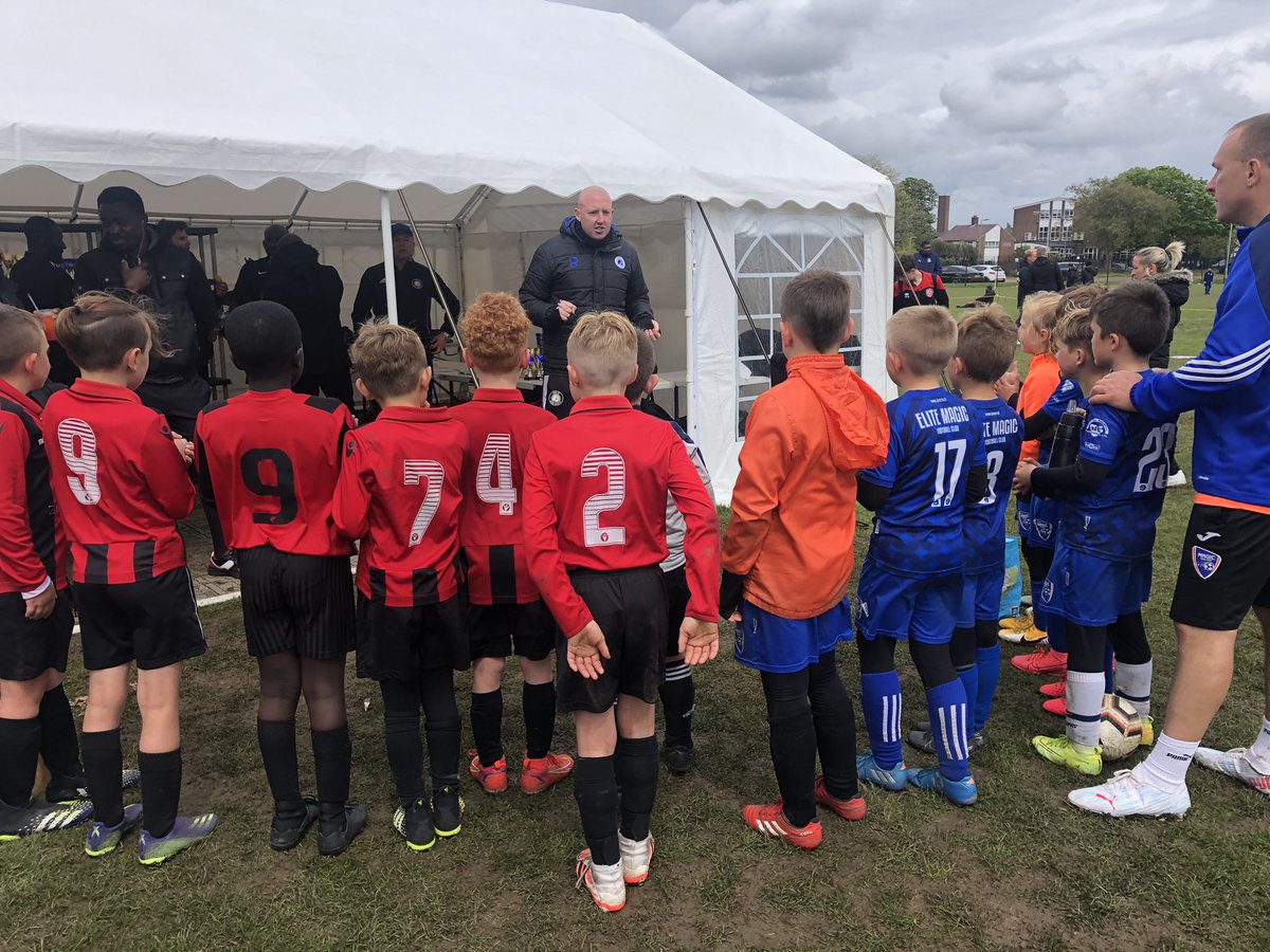 @RealFCCL U8 tournament winners 🔥🔥🔥🔥 <a href="/ArrowsU7/">Crayford Arrows Cobra’s U8 20/21 Season (U9)</a> <a href="/crayford_arrows/">Crayford Arrows</a>