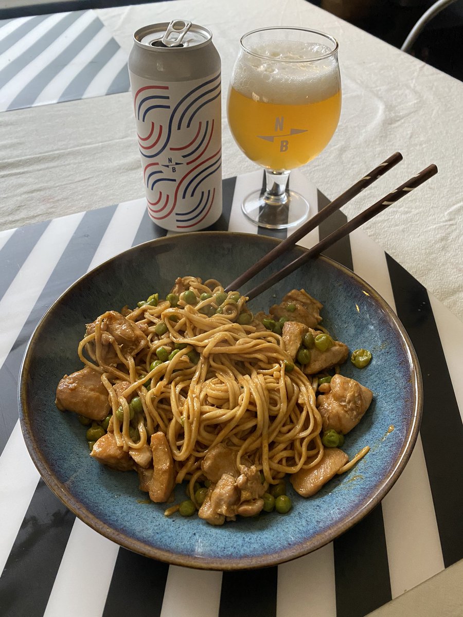 DrMarcBailey's tweet photo. Stir fry noodles with a @NorthBrewCo #Springwell to recover from a weekend of lone parenting 😂

#WhatsMarcHavingForTea https://t.co/0maks2NBsm