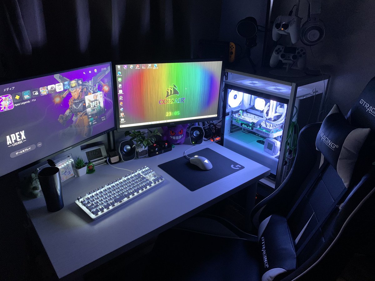 ゆりん みかん 自作の真っ白ゲーミングpcとめっちゃ居心地のいいゲーム環境 めっちゃカッコいいから好き お前らのpc デスク周り晒してけ Razer Corsair Apex 自作pc