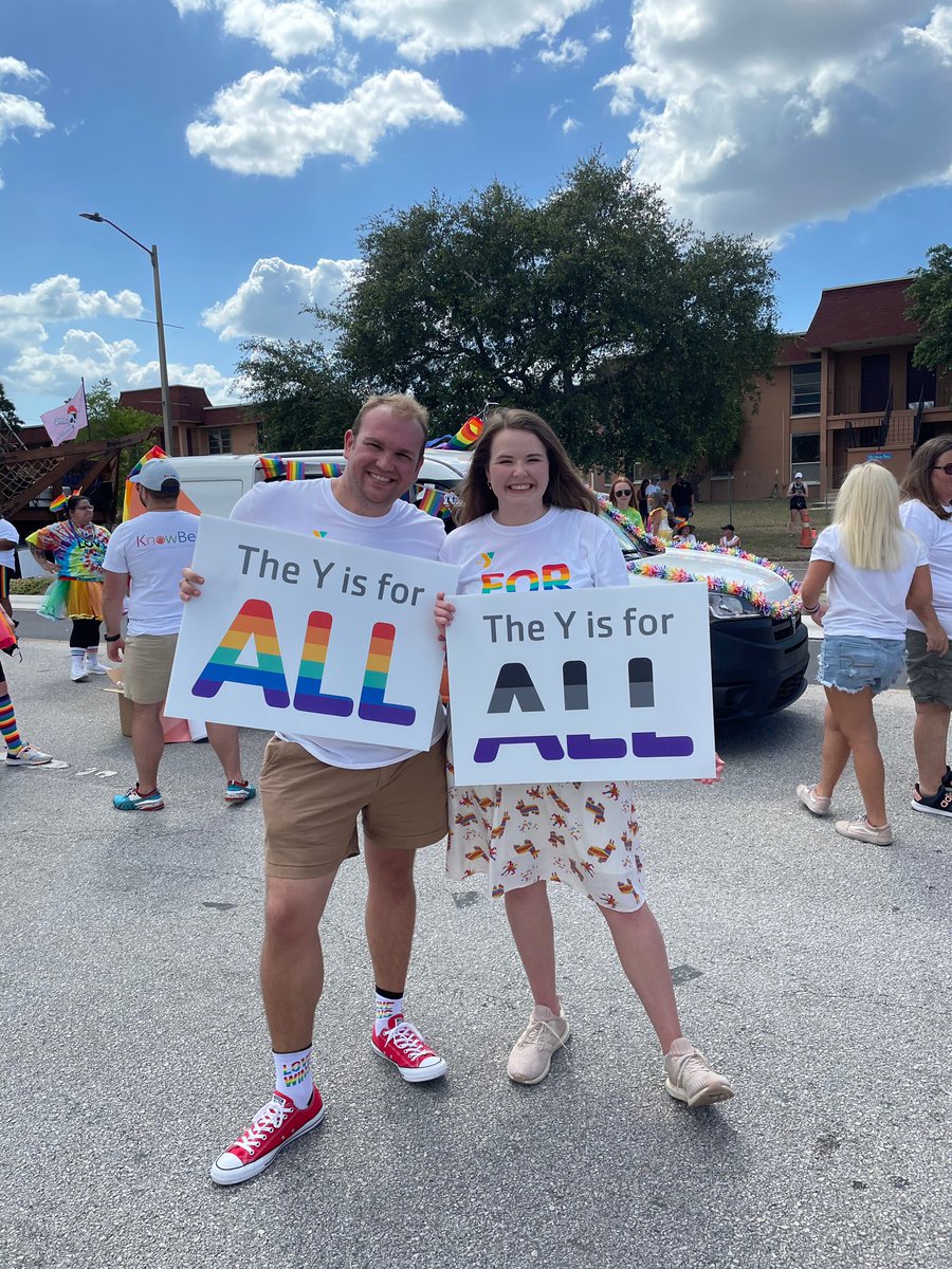 We had a great day at @officialtampapride with our Florida Y team! #yforall❤🧡💛💚💙💜 Check in with @ypn_florida to learn more about getting involved with the LGBTQIA+ Employee Resource Group! #pride🌈