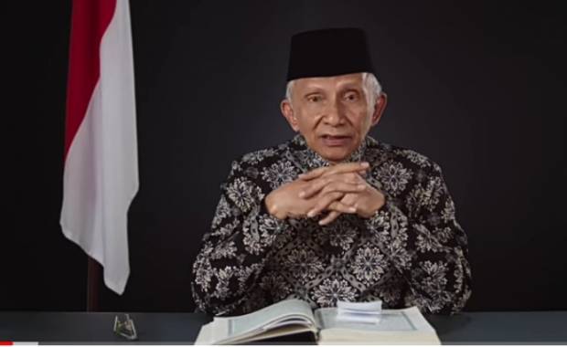 bukupembaharu's tweet photo. Kalau RI 1 dari tokoh Muhammadiyah siapa menurutmu yang paling pas?

1). Prof Amien Rais 
2). Prof Din Syamsudin 
3). Prof Haedar Nashir
4). Prof Abdul Mu'ti 

*Edisi jejak pendapat netizen Partai Brownies https://t.co/DWLNJGlEI1