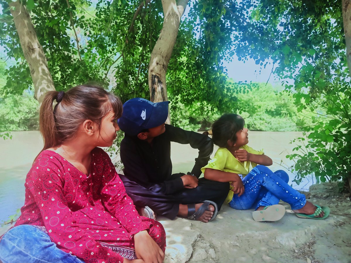 HSamejo's tweet photo. Its blessing to find peaceful and beautiful place on your way.
#NaseerCanal #TandoAllahyar #Sindh https://t.co/fP4pR9u2C9
