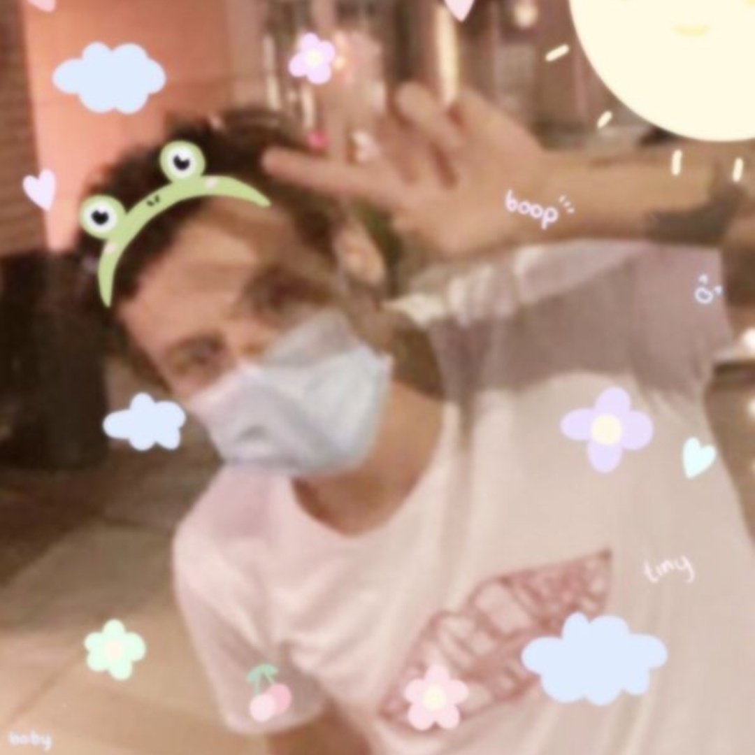 C0MF0RTHARRY's tweet photo. https://t.co/Zq5ADxz2GC