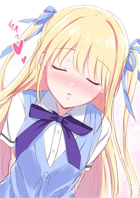 「ダーリン。今日はキスの日らしい」
#キスの日 #つきかな #つきかなSSR #佐倉雨音 