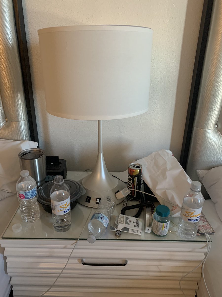 camcamrivers's tweet photo. This is “the girls are getting ready” https://t.co/fHzNKzE1ou