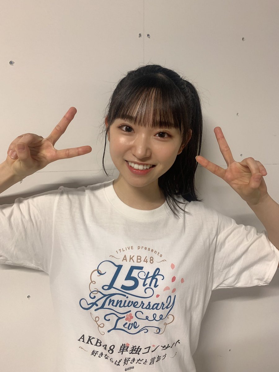 AKB48 なんてったってAKB48 １7ライブ サインTシャツ AKB48 なんてったってAKB48 17ライブ サインTシャツ