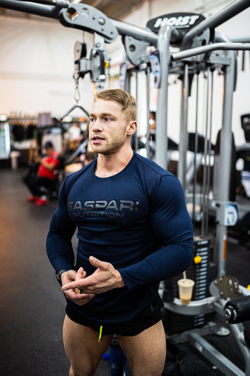 Get 21% OFF site wide this weekend at gasparinutrition.com 

Get all your favorite products and gear (like this long sleeve tee) for 21% OFF 🤯