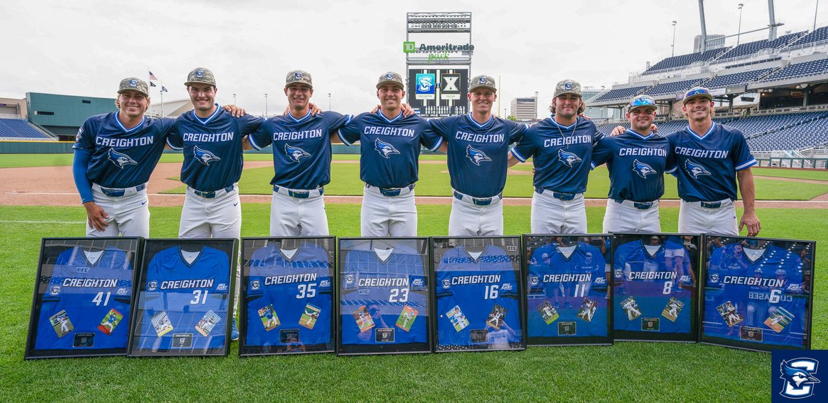 💙 Thank you, seniors!

#GoJays