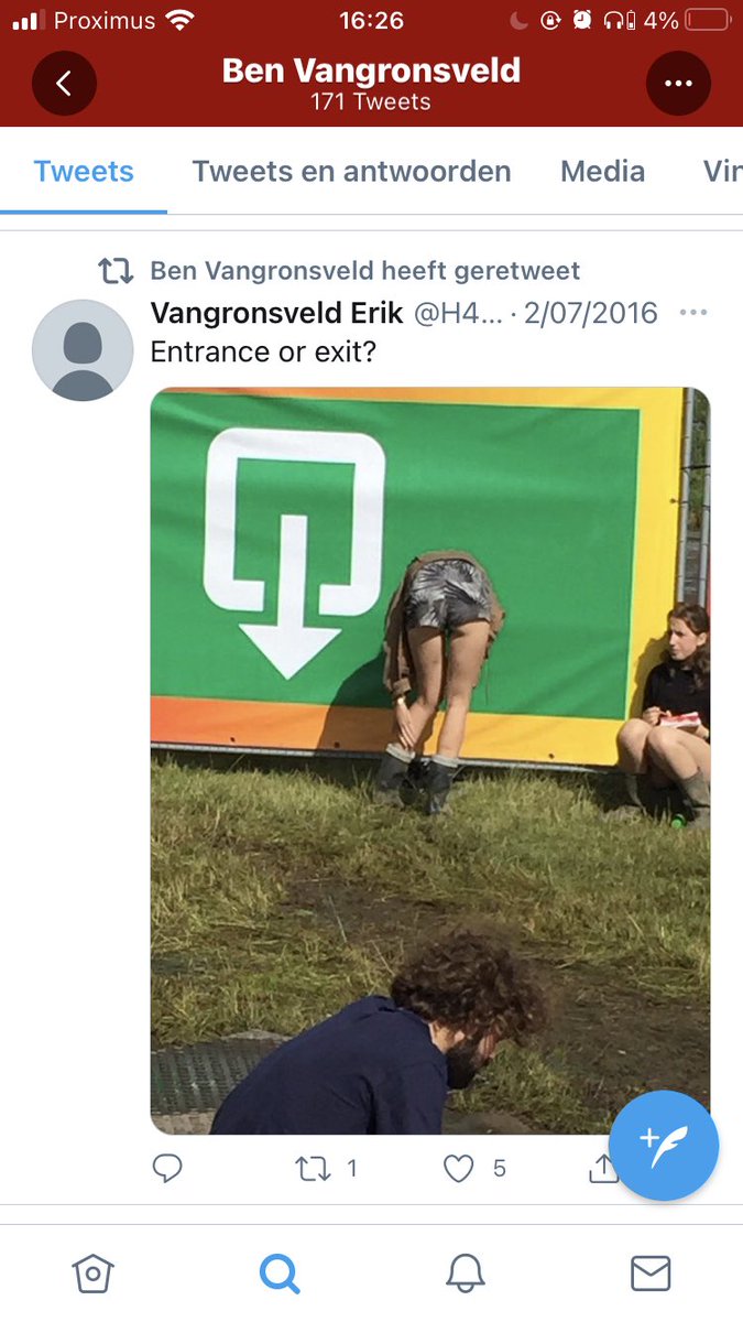 FVangronsveld's tweet photo. @nonkelBen @nonkelErik doe nie zo begaaid https://t.co/6mrJys5fAa