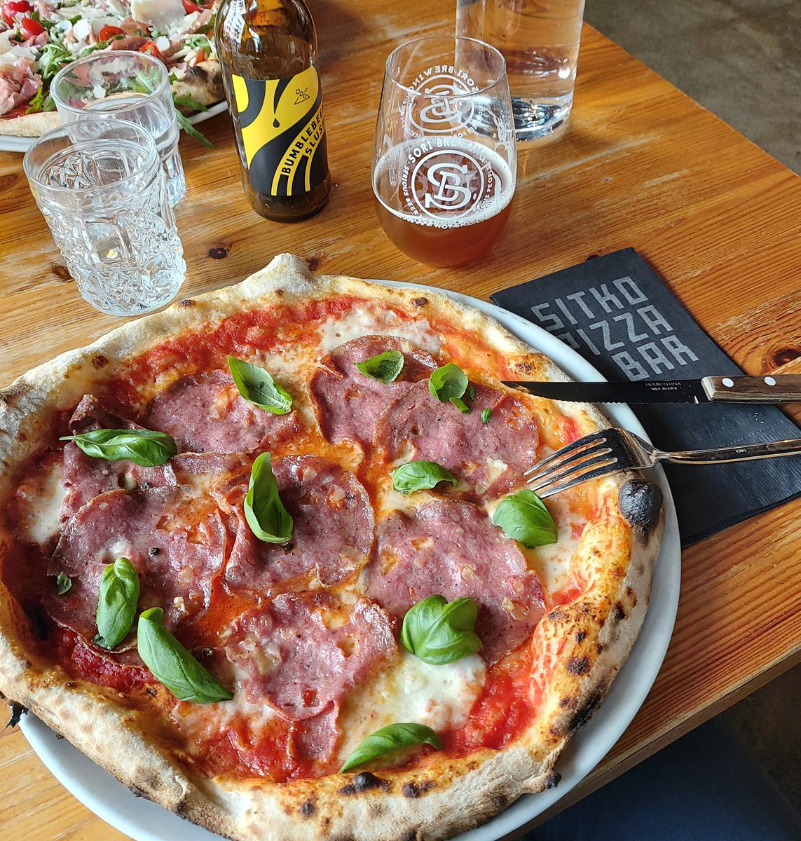 rmkinnunen's tweet photo. Sunday pizza &amp; cidre treat at #Sitko https://t.co/dKwcutHyek