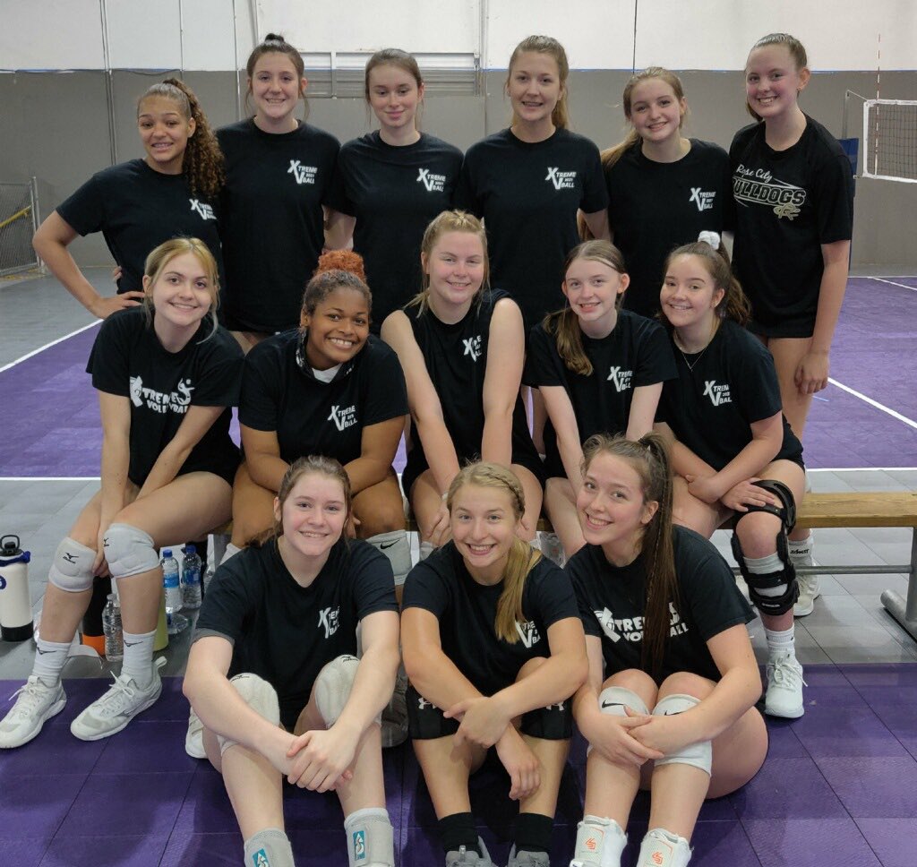 No better way to start the summer than getting to play a little volleyball. RCVB finished 2nd in their spring league tournament and let me tell you, these girls are FUN to watch! Can’t wait to keep getting better together.