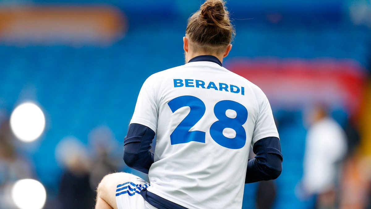 Leeds United tweet media