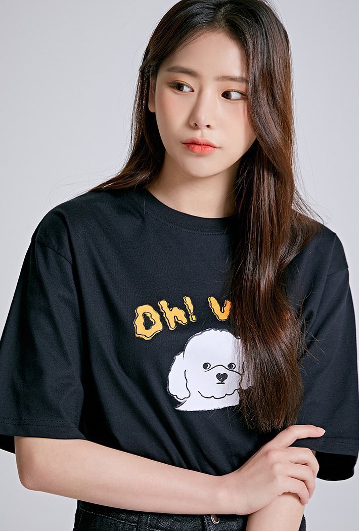 shopshopnumber1's tweet photo. พร้อมส่ง 𝙎𝙋𝘼𝙊 𝙁𝙧𝙞𝙚𝙣𝙙𝙨 𝙭 𝙊𝙝 𝙑𝙞𝙫𝙞 𝘾𝙤𝙡𝙡𝙚𝙘𝙩𝙞𝙤𝙣 ♡

size S ตามหัวใจในรูปเลยค่า

ราคา 990 บาทค่า

สนใจdmมาได้เลยค่า
#SPAOxvivi #ตลาดนัดEXO #suhun https://t.co/dphgIaCwKD
