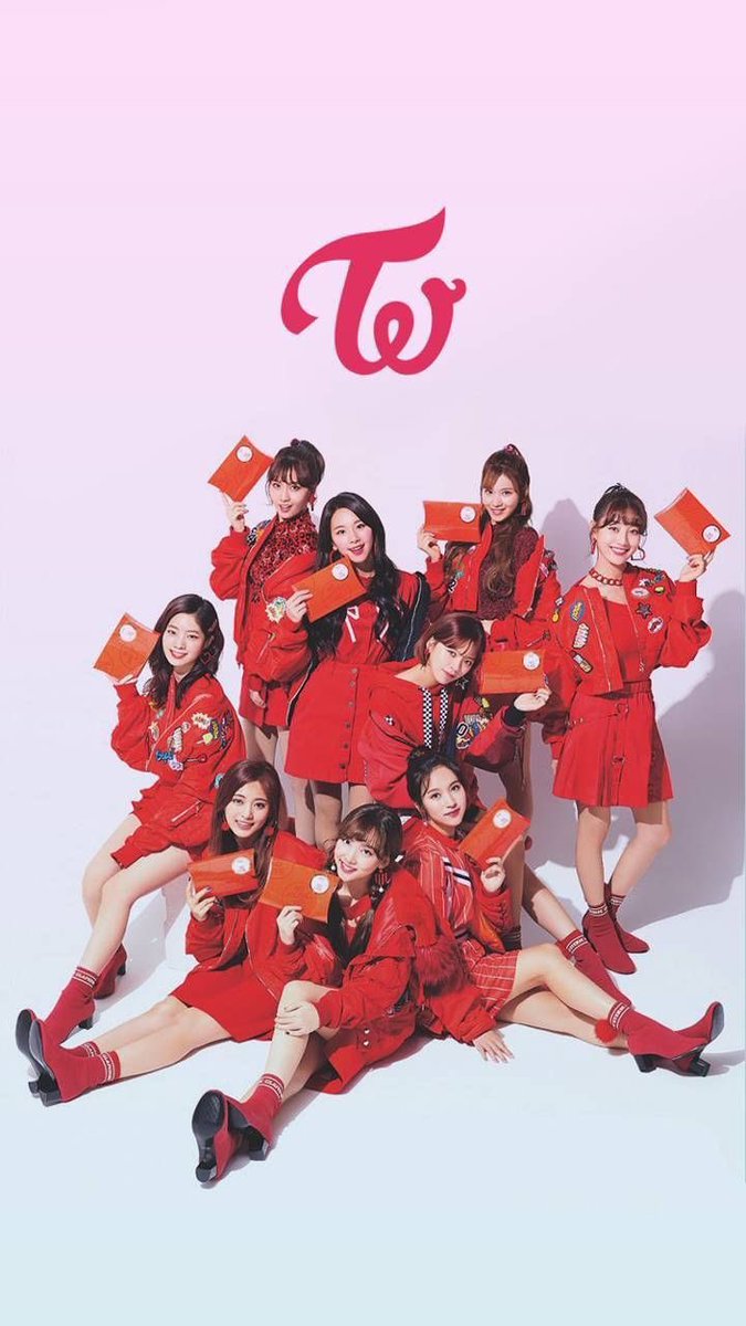 rapure__niziu's tweet photo. 9人の女神たちにあのタイムズスクエアのでっかい広告見せてあげよ！！！
ONCE&amp;TWICEラストスパート📣

I nominate TWICE
#Whosfan_1st_Anniversary
#후즈팬_1주년_축하해
#Whosfan_with_TWICE
@JYPETWICE https://t.co/0MbYsRH6Vj