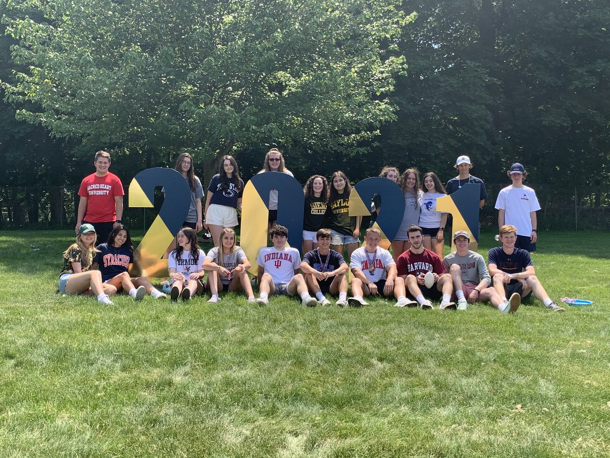 IHHS Counselors tweet media