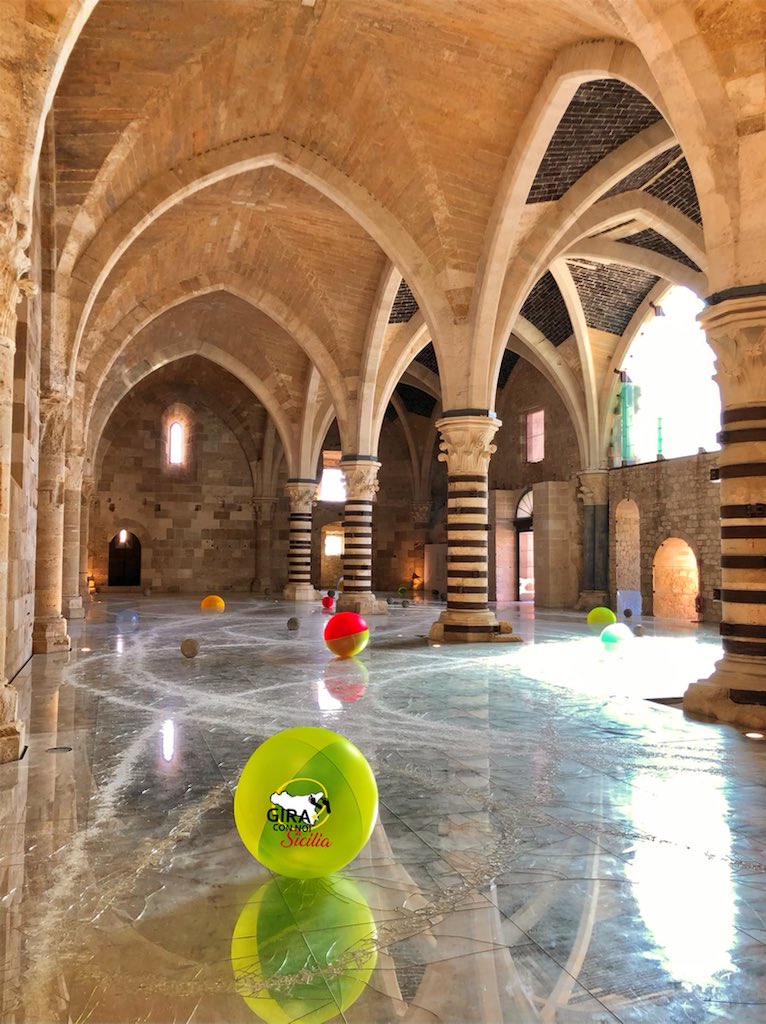 📍Castello Maniace 
 I passi 
Mostra di Alfredo Pirri 

💡Ci siete stati ? 
💡Seguici su Instagram 

instagram.com/reel/CPOAbEUKT…

<a href="/VisitSicilyOP/">Visit Sicily</a> <a href="/Regione_Sicilia/">Regione Siciliana</a> <a href="/UNESCO/">UNESCO 🏛️ #Education #Sciences #Culture 🇺🇳</a> <a href="/Italia/">Italia.it</a> <a href="/ItaliaNEWS/">Italia News, Italy</a> <a href="/siracusanews/">Siracusa News</a> <a href="/TgrRaiSicilia/">Tgr Rai Sicilia</a> <a href="/Balarm_/">Balarm</a> @Musumeci_Staff