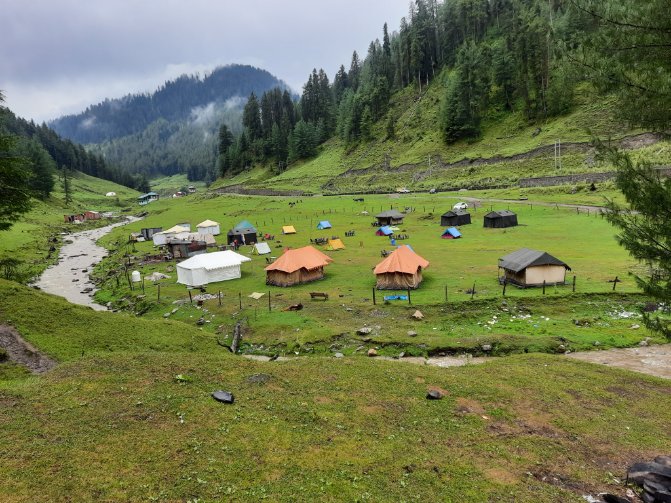 J&K witnesses huge influx of tourists’ footfall for new year