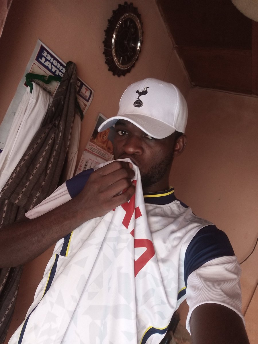 yusufdadinho's tweet photo. Last game of the season with a special Jersey. Come on @SpursOfficial @OfficialFPL @premierleague #LIETOT https://t.co/rpdoYE6eQR