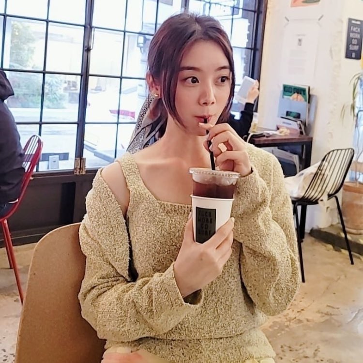 limarchives's tweet image. #HYERIM #혜림 @WG_Lim