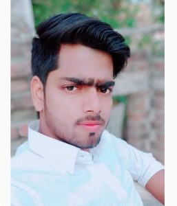Abhinavpinch's tweet photo. 17 साल का फैसल सब्जी बेच परिवार चलाता था।पिता बुजुर्ग हैं।एक भाई विकलांग,एक 15 साल।कमाने वाला चला गया।पुलिसवालों ने उसकी हत्या की।
@CMOfficeUP आपसे अपील कि परिवार की आर्थिक रुप से मदद कीजिए।जैसे लखनऊ के विवेक तिवारी के परिवार को 25 लाख मुआवजा और एक नौकरी दी। वो यहां भी कीजिए 🙏 https://t.co/K8XsUDqNo7