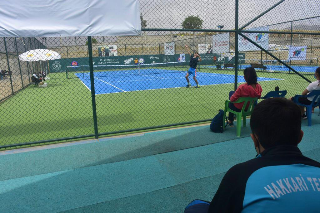 #Şırnak'ın ilk tenis turnuvası #CudiCup Ulusal Tenis Turnuvası 13 ilden 138 sporcunun katılımlarıyla sona erdi. Bir sonraki turnuvada görüşmek dileğiyle ☺️ @BeytullahBirlik @GSB_Sirnak @mehbaykan @ahpehlivan53