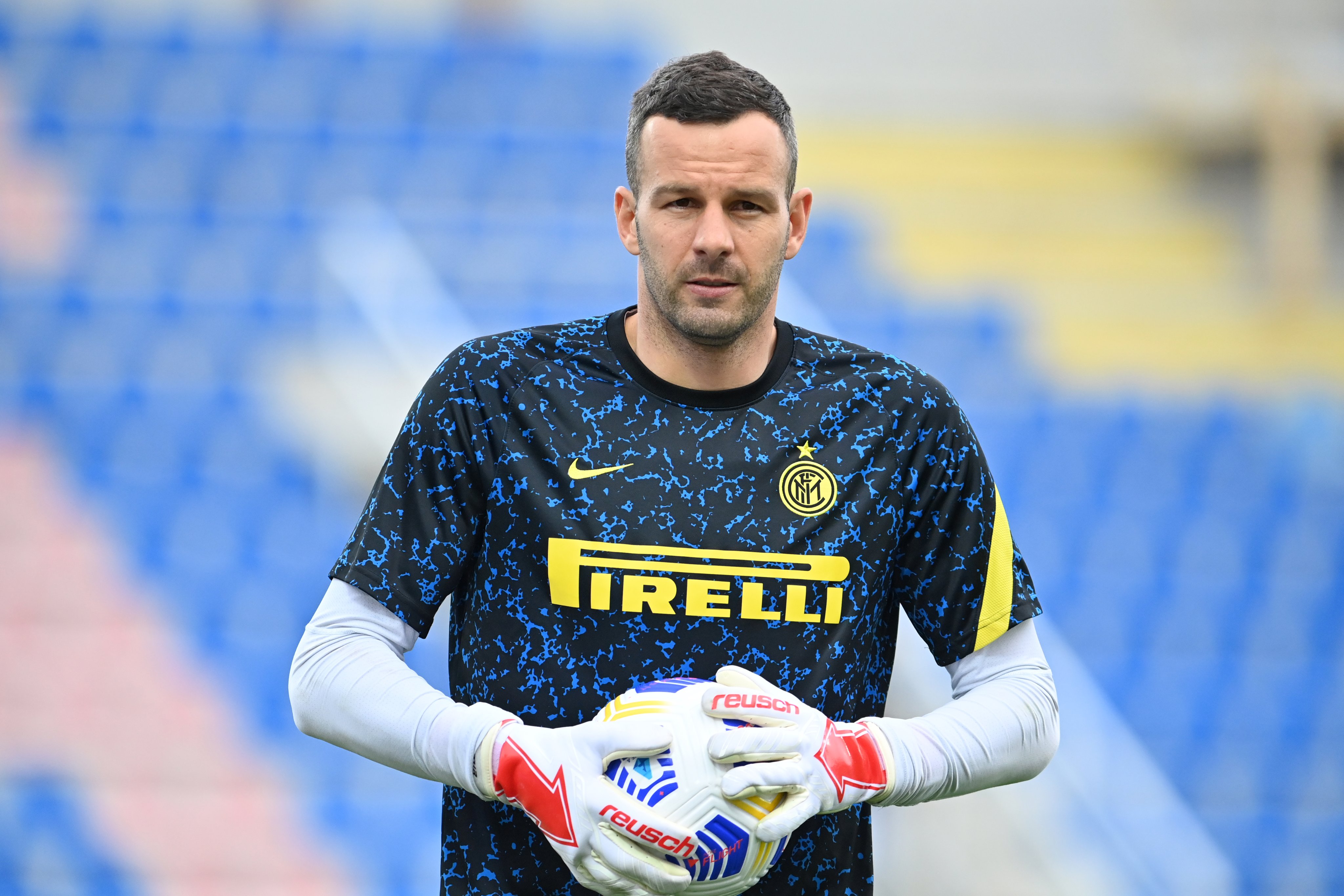 Samir Handanovic ~ UCL matchday 5 Goal Keepers