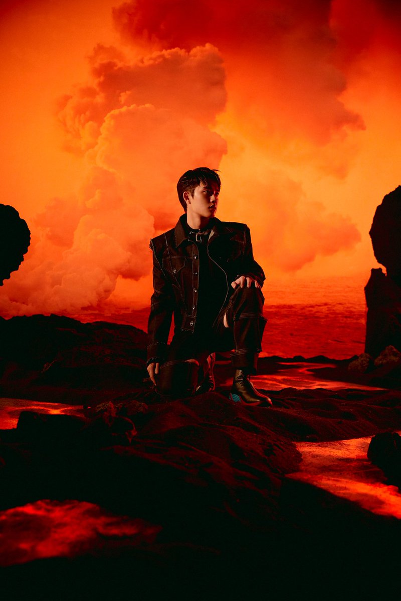 supri0312's tweet photo. Kita pemuda yang dimabok D.O. Kyungsoo....Plis ganteng banget yaampun😭

EXO TEASER EPISODE 01

EXO 엑소  SPECIAL ALBUM 
DON'T FIGHT THE FEELING 

#DoKyungsoo #하다 #DOEXO #EXO_SignalReceived
#DONT_FIGHT_THE_FEELING
#EXO #엑소 #weareoneEXO @weareoneEXO https://t.co/n1Dq3qq3gP