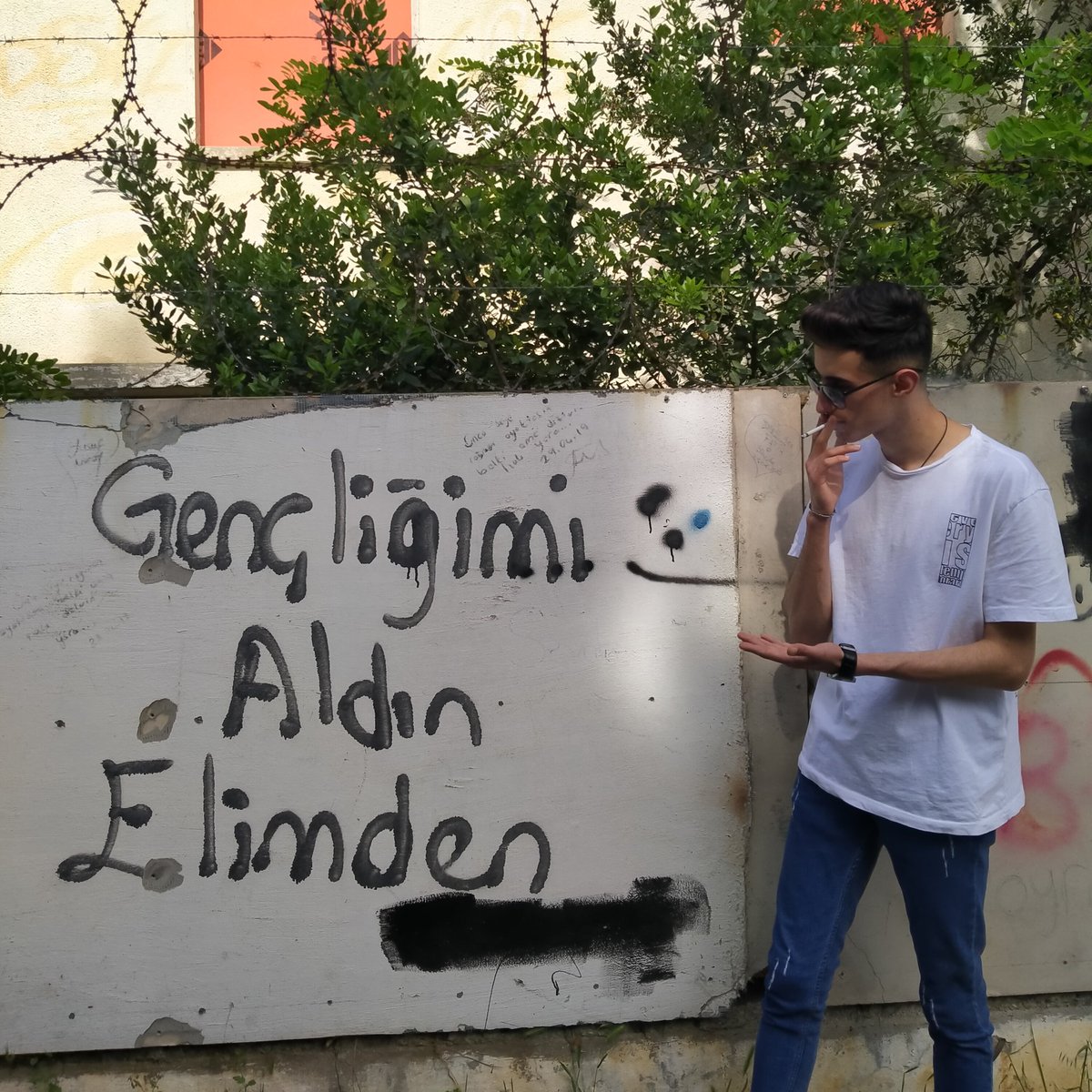 A D E M (@ademhatun) on Twitter photo 