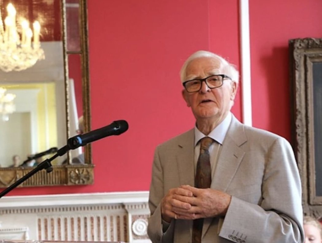 Un libraire héros du roman posthume de John le Carré à paraître cet octobre actualitte.com/a/XjJtZ1Fj 
#edition #aparaitre #roman #espionnage #librairie