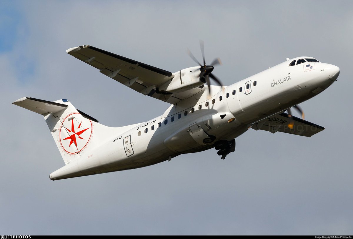 Airlinair_A5's tweet photo. @Lan_D40 @PagotLouis @hydra_66 @aero_scopia @AirFranceFR #FGPYM quelles sont ses plus belles couleurs ?@ATRaircraft @AirFranceFR @airlittoral @ChalairA @LiveryAviation @AvgeeksFR #AvGeek #ATR42 https://t.co/YEUsLQj78v