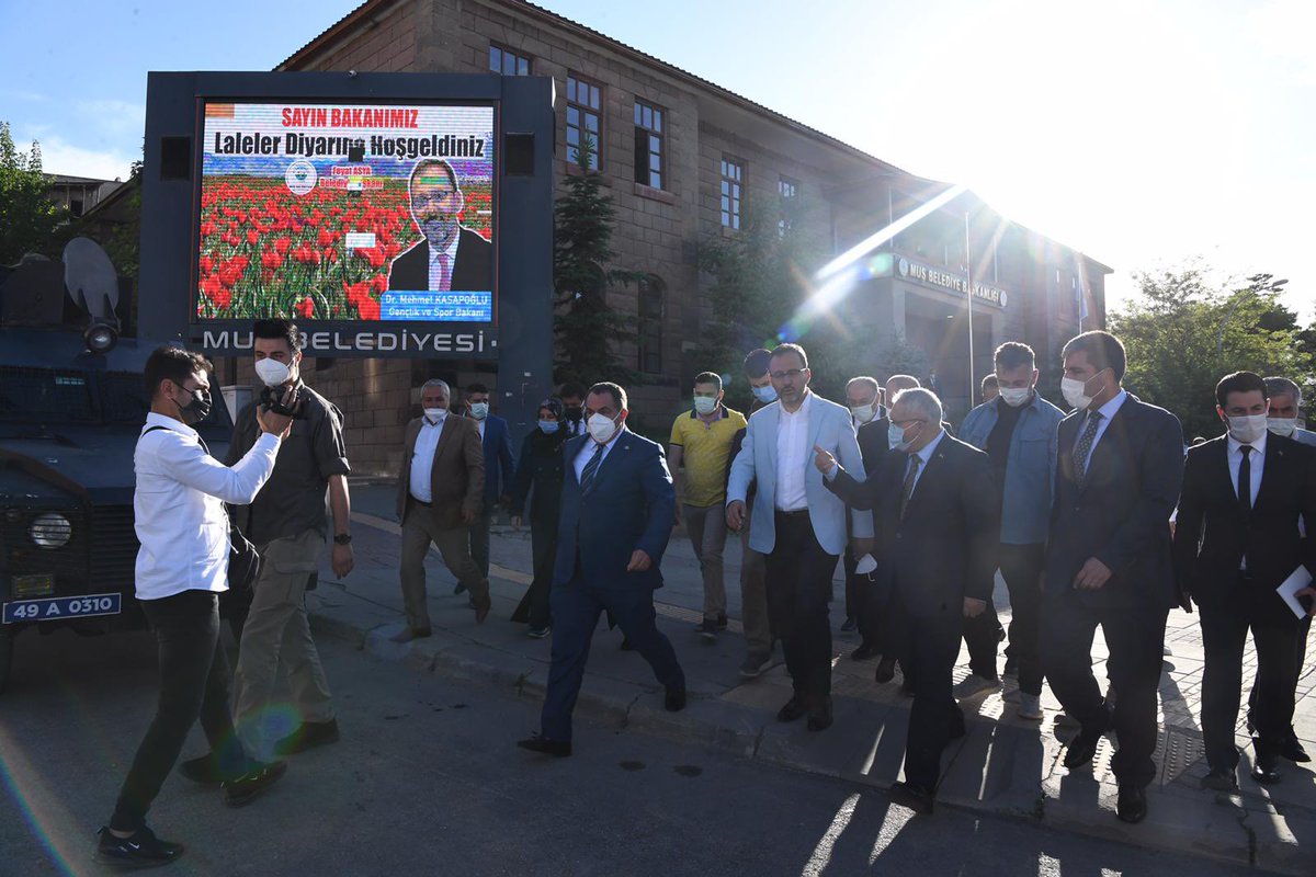 Feyat_ASYA's tweet photo. MÜJDELER OLSUN...
İLİMİZE VE HALKIMIZA HAYIRLI OLSUN
1️⃣Seçim manifestomuzda söz verdiğimiz Kurtik Kayak Merkezi ve Teleferik Projesine,  Gençlik ve Spor Bakanımız Sayın @kasapoglu’nun müjdeleri ile start veriliyor.
2️⃣ İstasyon Caddesinden Tarihi Murat Köprüsüne ++ https://t.co/UjEy8KDCYe