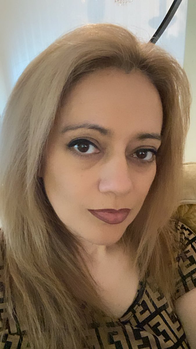 loradiakonov's tweet photo. Stop biting your lip and start biting mine!
#selfie #sexy #bitemylips https://t.co/ki1jBKYDL0