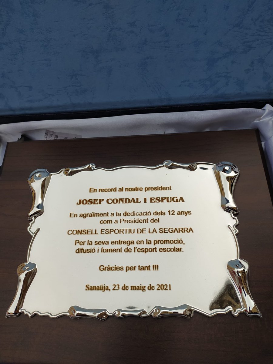 CE_Segarra's tweet photo. Avui dia molt emotiu en record al nostre president Josep Condal. 
Sempre en els nostres cors, mantenint viva la flama de la promoció de l’esport escolar a la Segarra.
Gràcies per tant! https://t.co/PQ1SFcvP4f