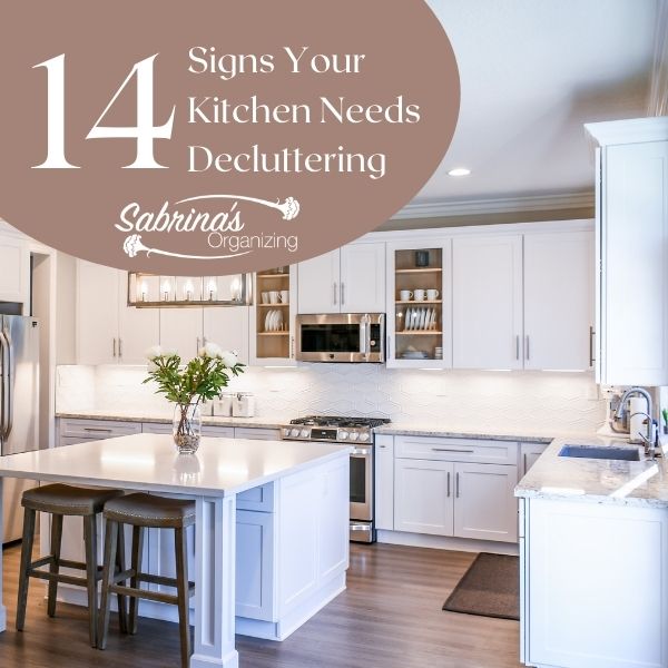SMQorg's tweet photo. How does your kitchen look right now? Do you need to declutter it? Do you not know? Check out this week's post: 14 Signs Your Kitchen Needs Decluttering for help. https://t.co/0Wa9920yhp #kitchendecluttering #signstodeclutter #sabrinasorganizing #ontheblogtoday #declutteryourhome https://t.co/vnlzgwfsja