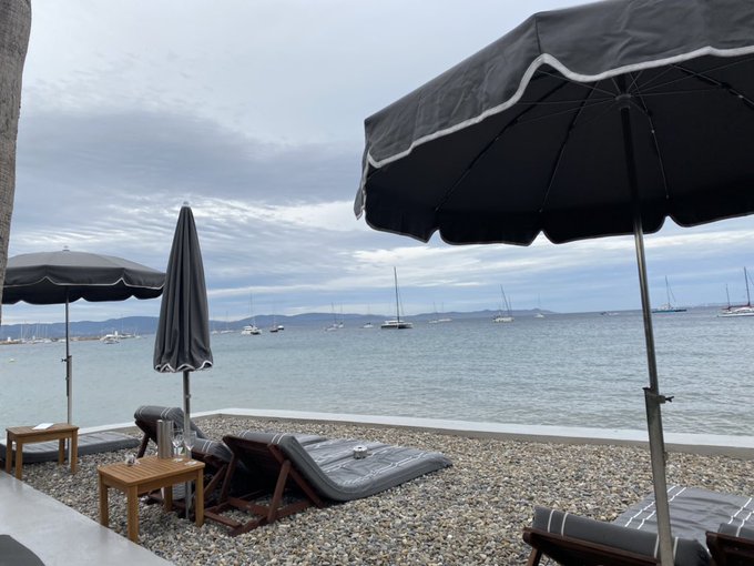 Ou suis je ? Vous avez une heure pour me rejoindre je vous invite &agrave; boire un verre https://t.co/pSq5<a href="/tag/rt"class="tags"><span>#rt</span></a>