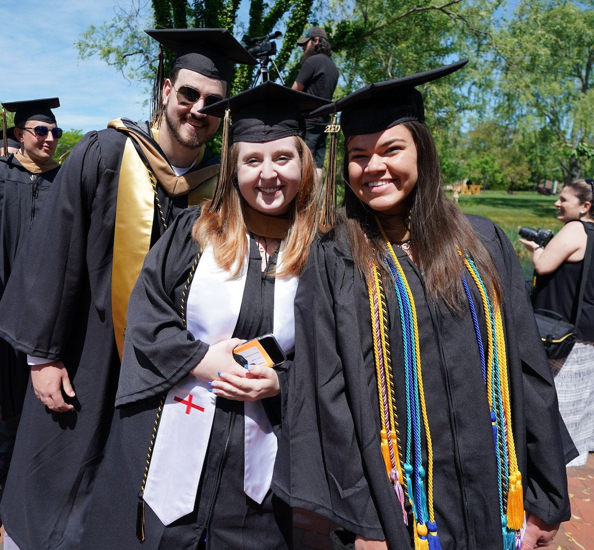 BryantUniv's tweet photo. After nearly 15 LONG months, #BryantGrad2020 is BACK together at last. https://t.co/DIywrlbufF