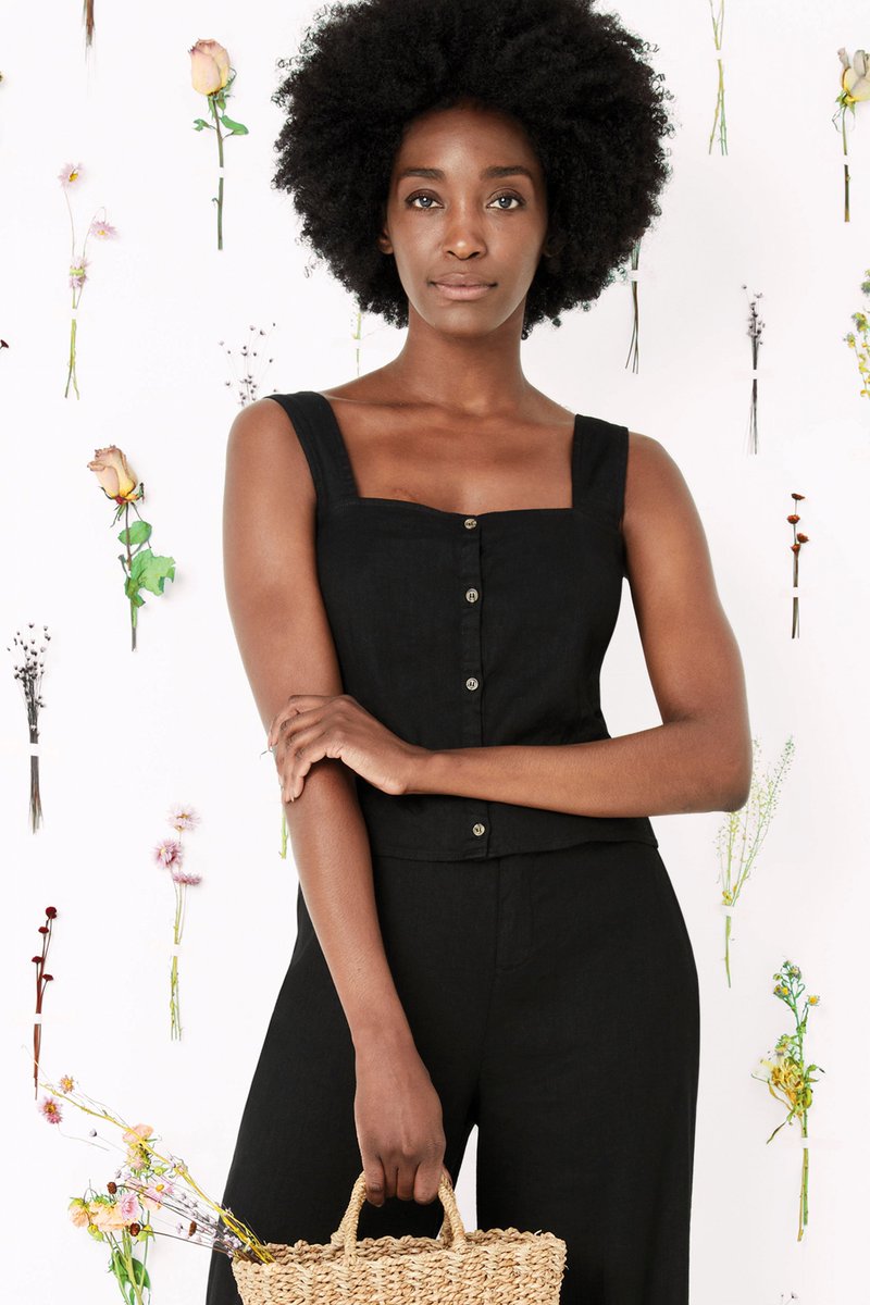 grapevine_shops's tweet photo. 🛍️ LAST CHANCE 🛍️ Take advantage of 30% off our entire Clothing Collection, 15% off our Epicurean Collection, and 10% off our Beauty Collection! Sale ends tonight at 11:59pm on Sunday. Discounts will be automatically applied at checkout when shopping through the links in our bio https://t.co/d4LSTa6Z6q