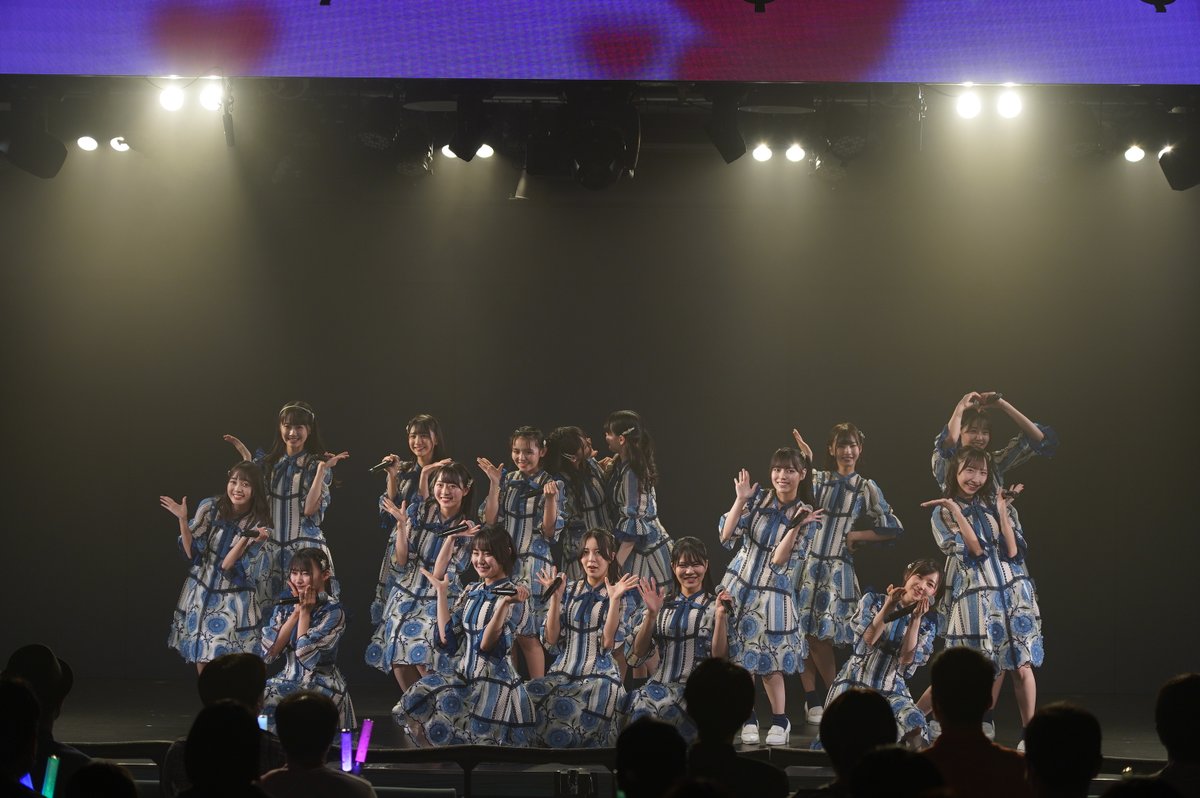 asahi_idol's tweet photo. 23日は2期研究生の「 僕の太陽」公演､夜には1 期生･ドラフト3期生による 「僕たちの恋の予感」公演がありました。運営さんから届いた写真をアップします。すべて（C）STUです。 https://t.co/sIOlZ9A6zE
