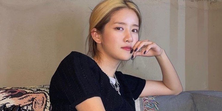 EXYLOOKS's tweet photo. YOU have a crush on exy from wjsn https://t.co/CZZFCVstII