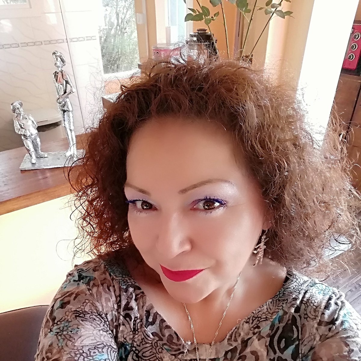 204ad034ca7543c's tweet photo. #NuevaFotoDePerfil https://t.co/sjCUNpRFja