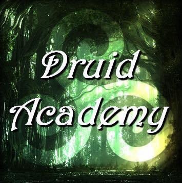 KayceeDoesArt's tweet photo. Some more various discord icons - the first one was for a guild I was in in an MMO and the other two are for some other MMOs! 

#artistsontwitter #GraphicDesign #graphicart #photoshop #graphicartists #photoshopart https://t.co/HtNm2V1yNH