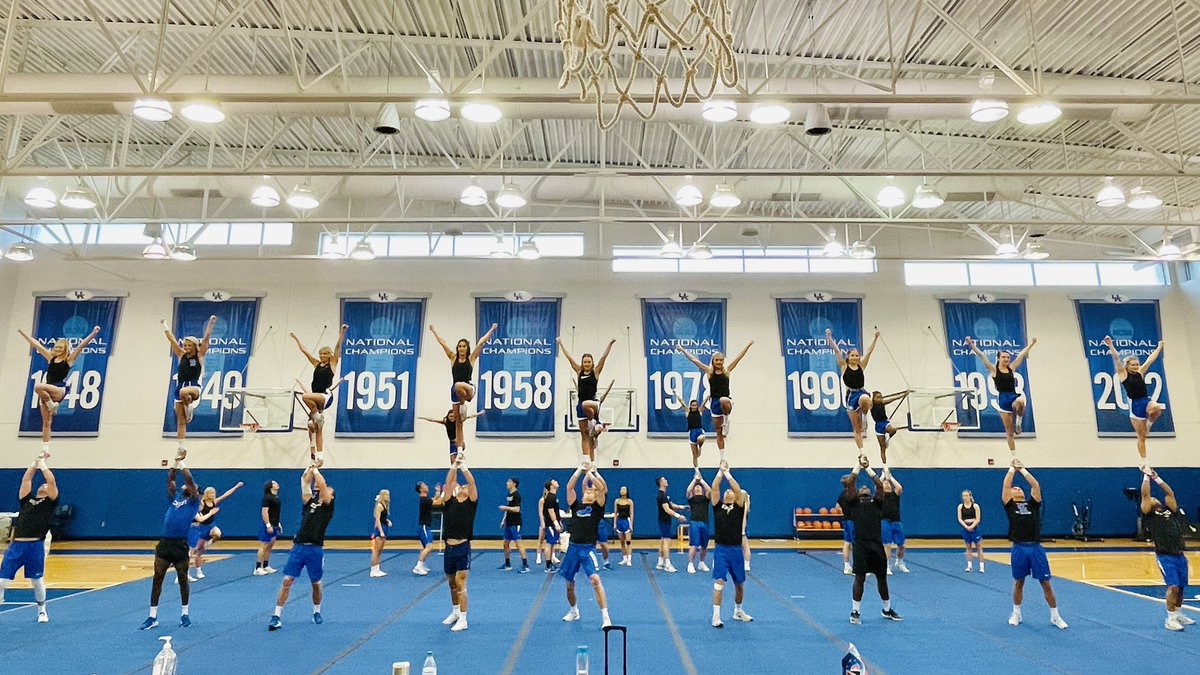 Back to work! 😼💙 #ForTheLoveOfTheK #WeAreUK