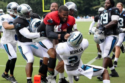 Ihartitz's tweet photo. Best of Josh Norman getting sent to the shadow realm https://t.co/z28oA7FIWJ