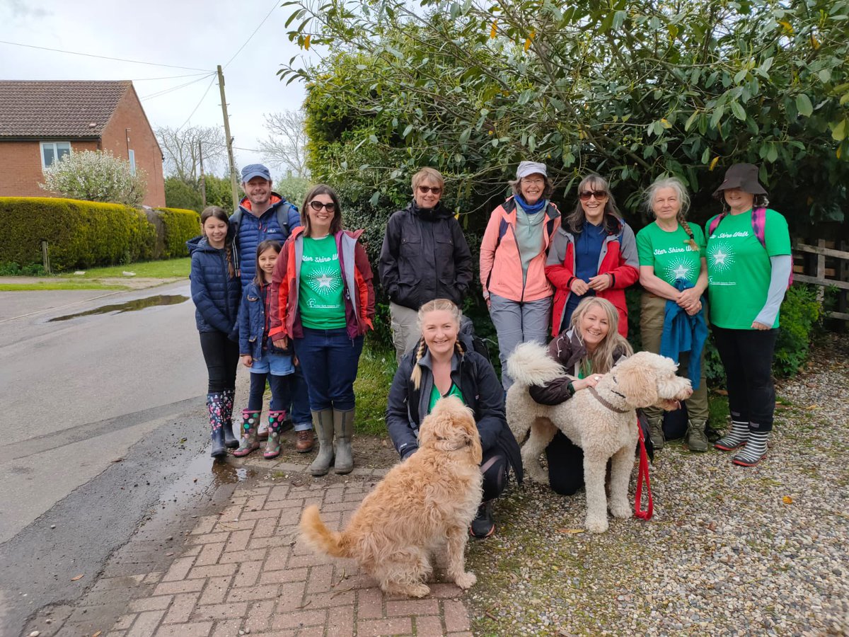 Cat_Gregory_OT's tweet photo. #TeamArthur 💚Sunday stroll for #starshinewalk21 ✨🌟💫
5 &amp;10 mile challenge and of course some cake 🍰 https://t.co/Q4MZuZgNLh