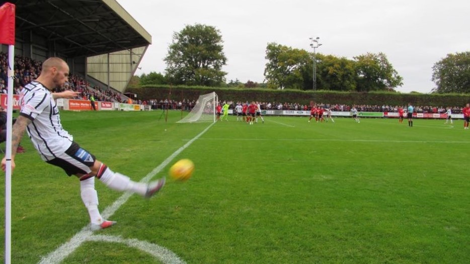 ParsReview's tweet photo. While happy for Kelty, genuinely sad to see @BrechinCityFC drop out of the SPFL. 

Glebe Park is one of my favourite away days. Great ground and the catering is also one of the best anywhere. 

Here's to a quick return for them. 

Here are some photos we took at Glebe Park. https://t.co/41NlavpIuL