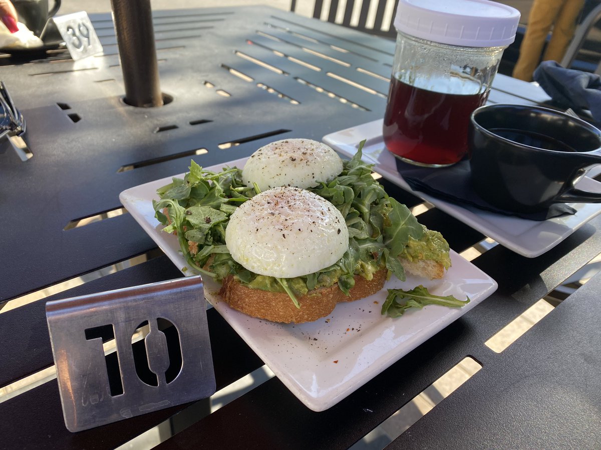 Aaron Kay tweet media