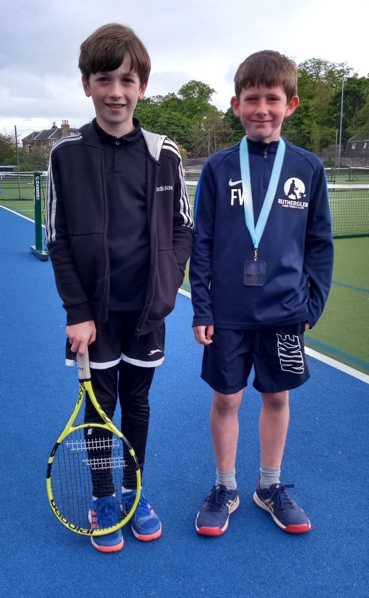 teamw19's tweet photo. Another fantastic day for the @RutherglenLTC orange ballers at the @eostennis Open.
Innes made another semi-final and Fraser went one round further, collecting the winner's trophy.
Thanks @RLTCCoaching 😁😁😁 https://t.co/NigPZv3AMe