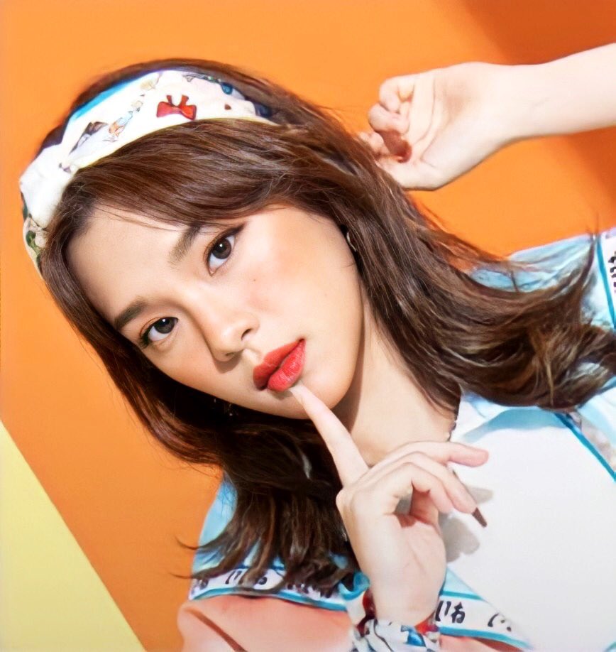 trendforcherv2's tweet photo. มาค่ะ เฌอปรางดีอะ พร้อมกัน🥰

เฌอปรางดีอะ 🧡🤍
#ดีอะ_OriginalSong
#CherprangBNK48 https://t.co/zOLQ1JFj6O